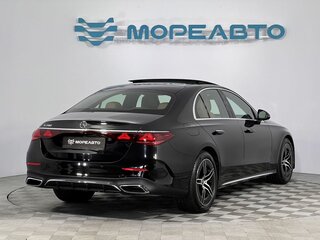 2025 Mercedes-Benz E-Класс 200 VI (W214, S214), чёрный, 7885000 рублей, вид 5