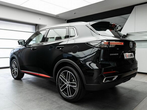 2025 Changan UNI-S I, чёрный, 3229900 рублей - вид 2