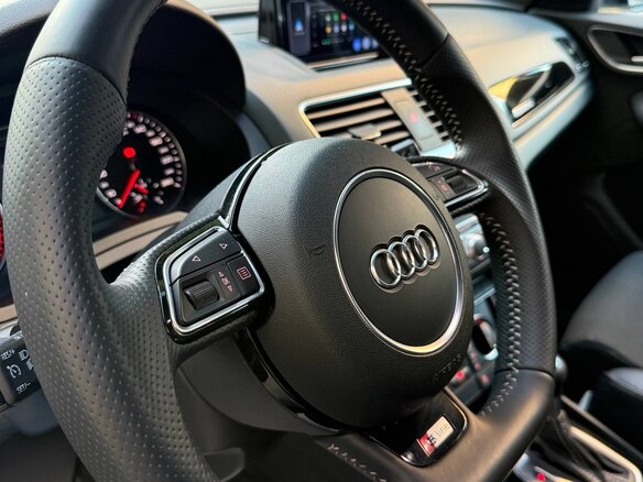 2017 Audi Q3 I (8U) Рестайлинг, белый, 2190000 рублей - вид 7