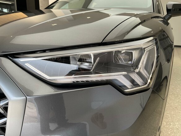 2026 Audi Q3 35 TFSI II (F3), серый - вид 35