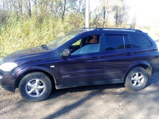 2008 SsangYong Kyron 5-speed I Рестайлинг, красный, 500000 рублей, вид 4