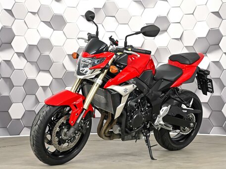 2011 Suzuki GSR 750, красный, 599000 рублей, вид 2