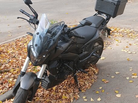 2020 Bajaj Dominar 400, чёрный, 350000 рублей, вид 1