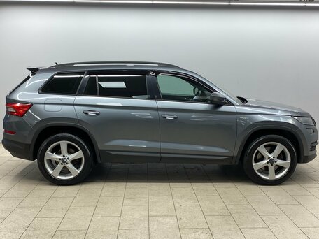 2020 Skoda Kodiaq I, серый, 2050000 рублей, вид 5