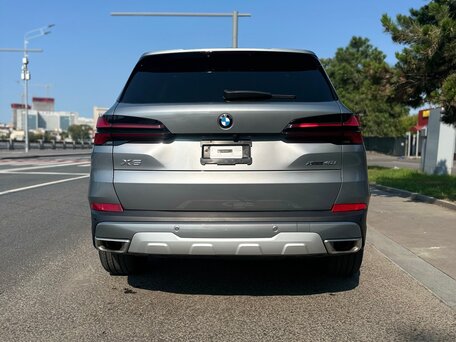 2023 BMW X5 40i IV (G05/G18) Рестайлинг, серый, 8100000 рублей, вид 5