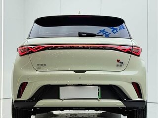 2026 BYD Dolphin 44.9 kWh I, белый, 1600000 рублей, вид 4