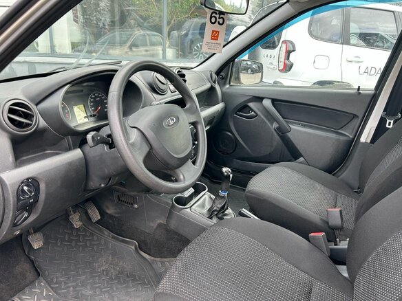 2013 Lada (ВАЗ) Granta I, серый, 179000 рублей - вид 6