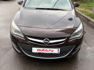 2013 Opel Astra J Рестайлинг, коричневый, 700000 рублей, вид 1