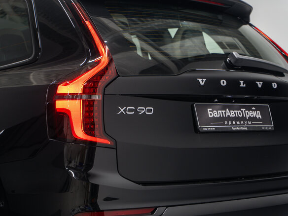 2025 Volvo XC90 B6 II Рестайлинг 2, чёрный - вид 9