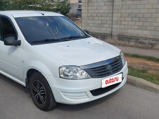 2014 Renault Logan I Рестайлинг, белый, 820000 рублей, вид 3