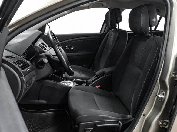 2012 Renault Fluence I, бежевый, 565000 рублей - вид 7