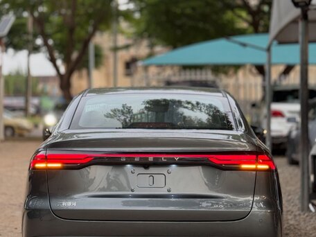 2026 Geely Galaxy Starshine 6 17 kWh, серый, 2440000 рублей, вид 3