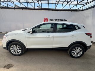 2019 Nissan Qashqai II Рестайлинг, белый, 1345000 рублей, вид 2
