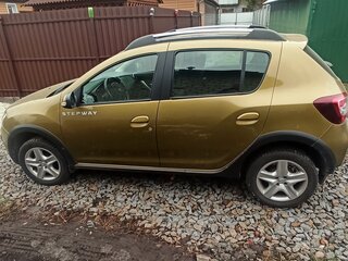 2014 Renault Sandero Stepway II, зелёный, 920000 рублей, вид 5