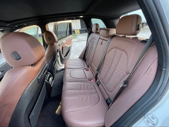 2020 BMW X5 40i IV (G05/G18), белый, 5730000 рублей - вид 10
