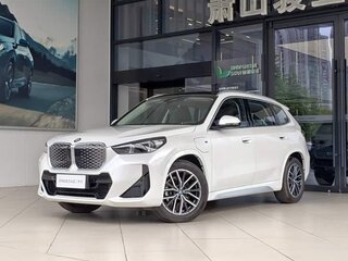 2025 BMW iX1 eDrive 25L, белый, 3585017 рублей, вид 1