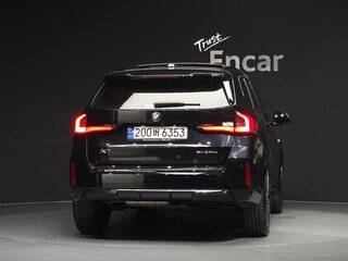 2023 BMW X1 18d sDrive III (U11/U12), чёрный, 3950000 рублей, вид 4