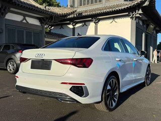 2023 Audi A3 35 TFSI Long IV (8Y), белый, 1950000 рублей, вид 4