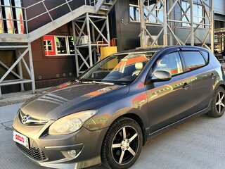 2010 Hyundai i30 I Рестайлинг, серый, 690000 рублей, вид 3