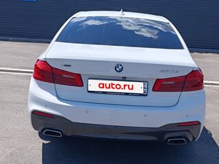 2019 BMW 5 серии 530d xDrive VII (G30/G31/G38), белый, 4860000 рублей, вид 5