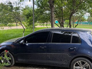 2013 Volkswagen Golf VII, синий, 1477800 рублей, вид 5