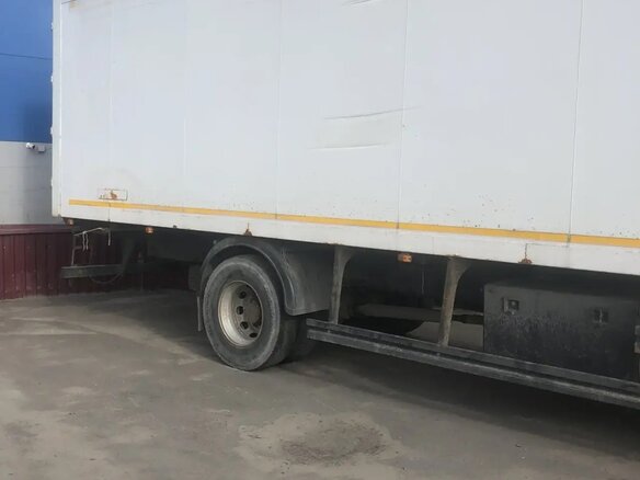 2017 Isuzu Forward (F-Series), белый - вид 10