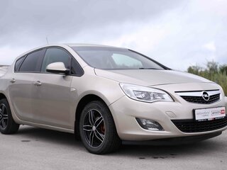2011 Opel Astra J, бежевый, 630000 рублей, вид 3