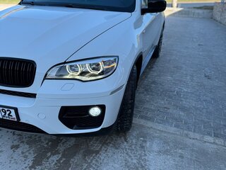 2010 BMW X6 35i 6-speed I (E71), белый, 1850000 рублей, вид 2