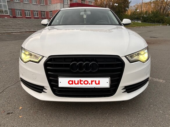 2014 Audi A6 IV (C7), белый, 1800000 рублей - вид 2