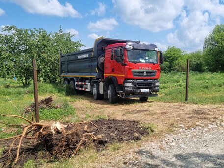 2023 Sinotruk Howo T5G, красный, 7100000 рублей, вид 3
