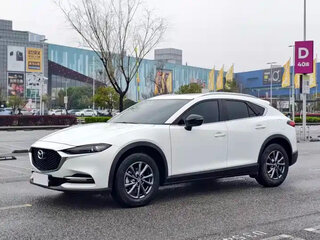 2022 Mazda CX-4 I Рестайлинг, белый, 1748004 рублей, вид 1