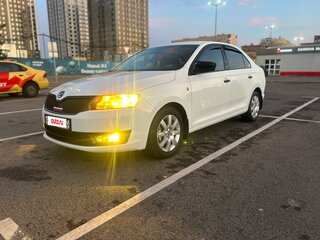 2017 Skoda Rapid I, белый, 900000 рублей, вид 5