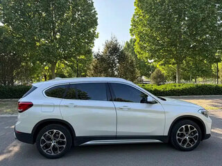 2022 BMW X1 Long 20Li sDrive II (F48) Рестайлинг, белый, 1990000 рублей, вид 5