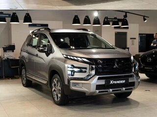 2026 Mitsubishi Xpander Cross I Рестайлинг 2, серый, 2370000 рублей, вид 2