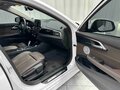 2023 BMW 1 серии 120i III (F52) Рестайлинг, белый, 1700000 рублей - вид 7