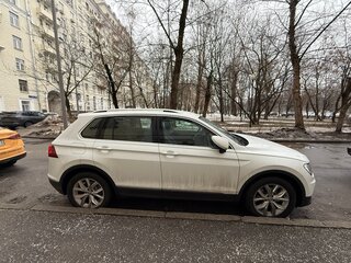 2020 Volkswagen Tiguan II, белый, 3300000 рублей, вид 4