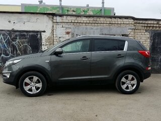 2010 Kia Sportage III, серый, 930000 рублей, вид 1