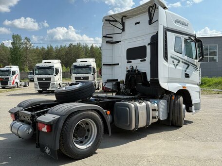 2023 FAW J7, белый, 8100000 рублей, вид 3