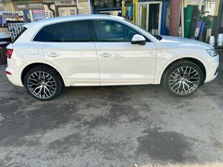 2019 Audi Q5 II (FY), белый, 3400000 рублей, вид 5
