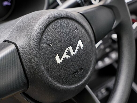 2023 Kia Pegas, белый, 1599000 рублей - вид 20
