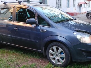 2011 Opel Zafira B Рестайлинг, серый, 705000 рублей, вид 2