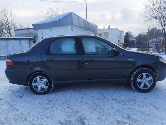 2008 Fiat Albea I Рестайлинг, серый, 480000 рублей - вид 3
