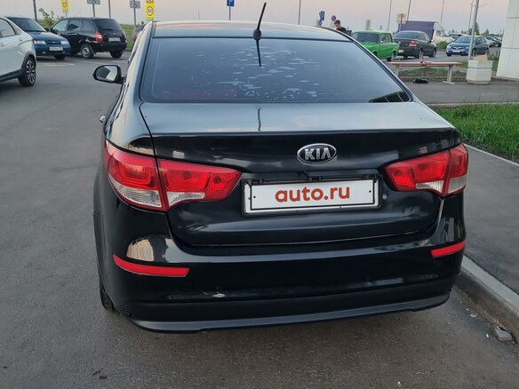 2015 Kia Rio III Рестайлинг, чёрный, 750000 рублей - вид 1