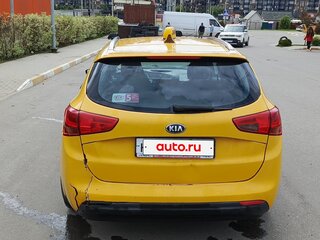 2017 Kia Ceed II Рестайлинг, жёлтый, 700000 рублей, вид 2