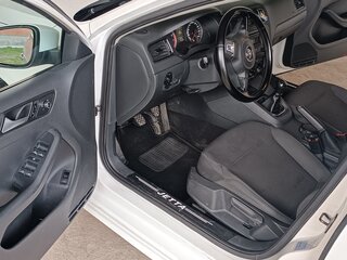 2014 Volkswagen Jetta VI, белый, 980000 рублей, вид 5