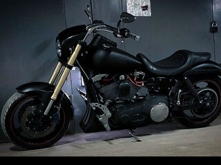 Harley-Davidson Dyna Glide Custom