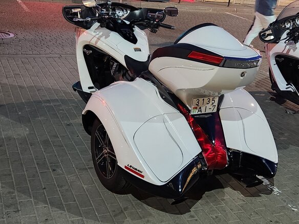 2013 Victory Vision Tour, белый, 5500000 рублей - вид 17