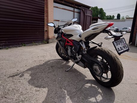 2014 MV Agusta F3 800, белый, 1200000 рублей, вид 3
