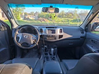 2013 Toyota Hilux Arctic Trucks AT35 VII Рестайлинг, зелёный, 2200000 рублей, вид 5