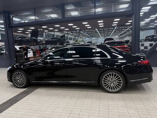 2021 Mercedes-Benz S-Класс 450 Long 4MATIC VII (W223), чёрный, 10000000 рублей, вид 3